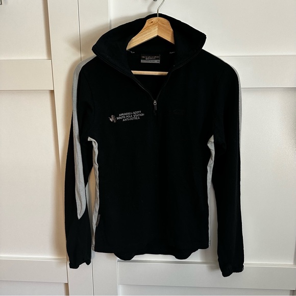 Icebreaker Antarctica 100% Merino Wool Black Quarter Zip, Size Small - Picture 3 of 7